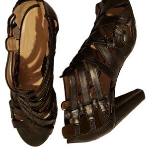 Vintage Black Nine & CO Criss Cross Sandals